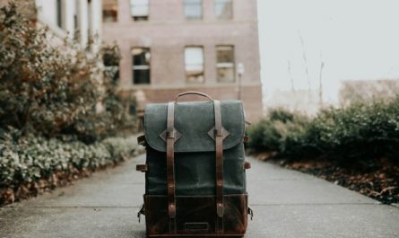 【꿈해몽】배낭에 관한 꿈: 35가지 종류와 해석