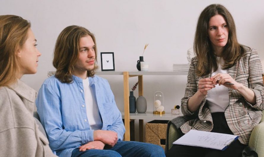 【꿈해몽】친구에게 조언하는 꿈 : 13가지 의미와 상징