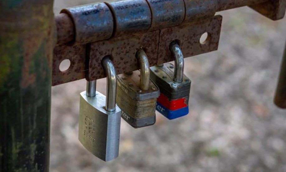 【꿈해몽】자물쇠 꿈: 10가지 의미와 상징