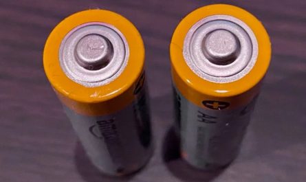 【꿈해몽】배터리에 관한 꿈: 13가지 의미와 상징