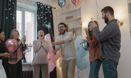 【꿈해몽】드러난 꿈들: 8가지 의미와 상징