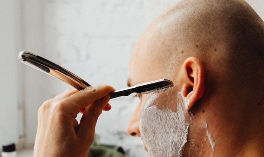 【꿈해몽】머리를 밀은 꿈: 8가지 의미와 상징