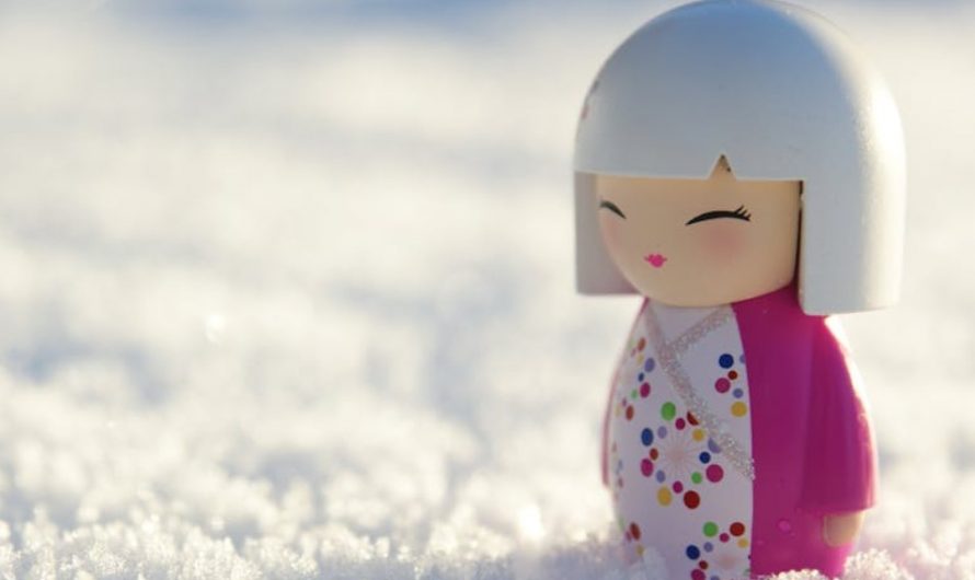 【꿈해몽】움직이는 일본 인형을 꿈꾸다: 4가지 의미와 상징